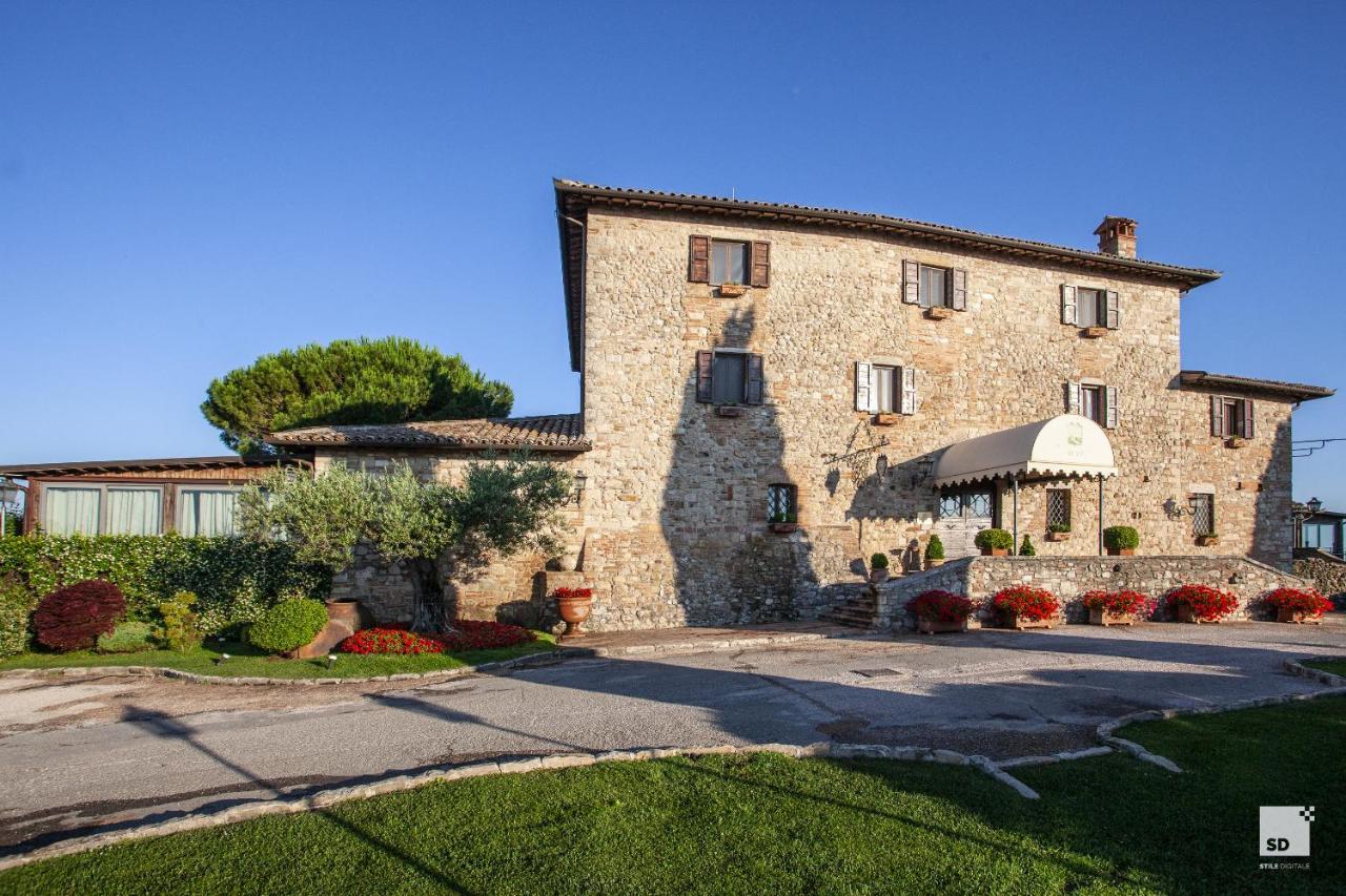 Relais Todini - Residenza D'Epoca - Luxury Historic House Hotell Exteriör bild
