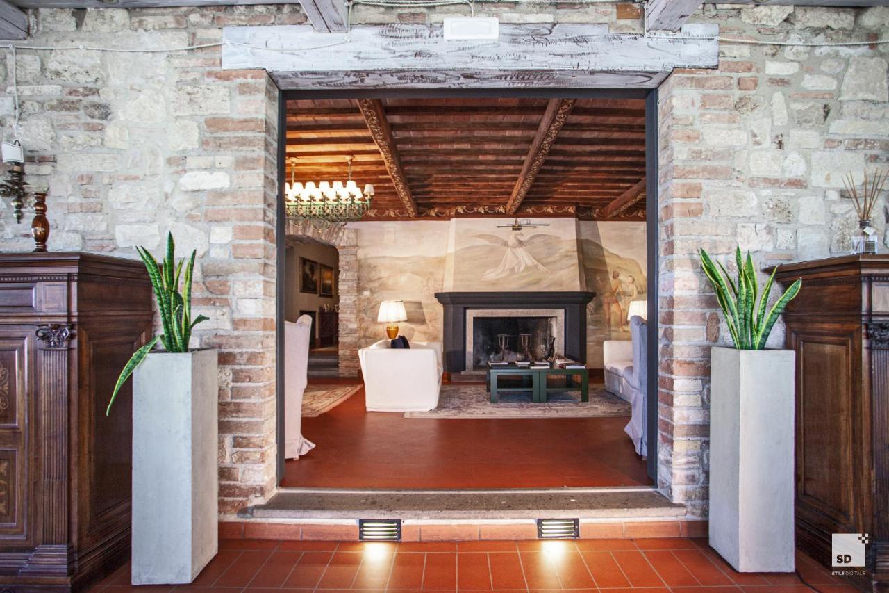Relais Todini - Residenza D'Epoca - Luxury Historic House Hotell Exteriör bild