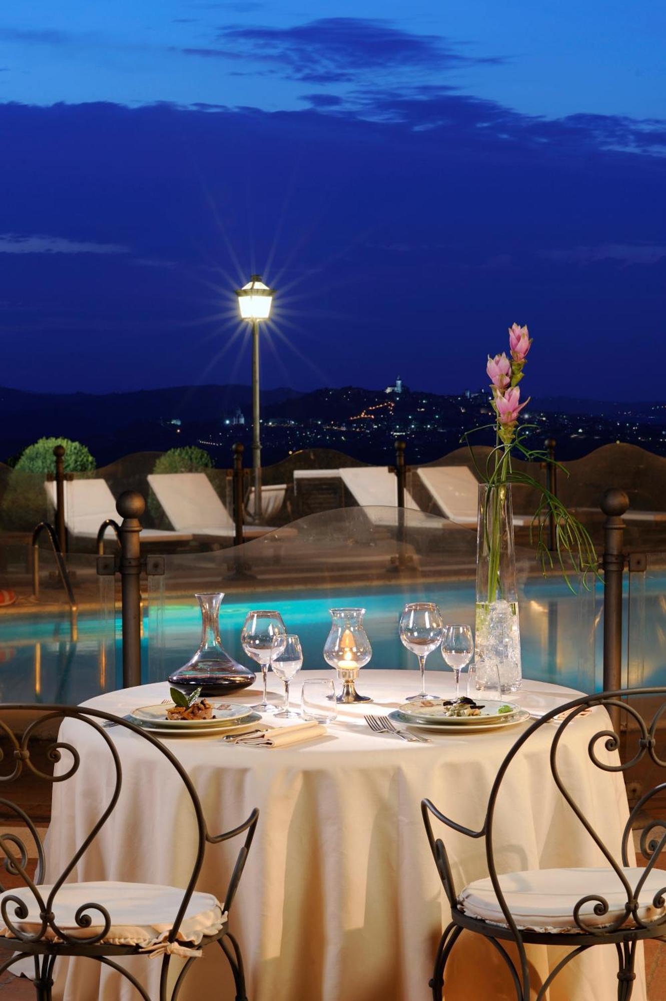 Relais Todini - Residenza D'Epoca - Luxury Historic House Hotell Exteriör bild