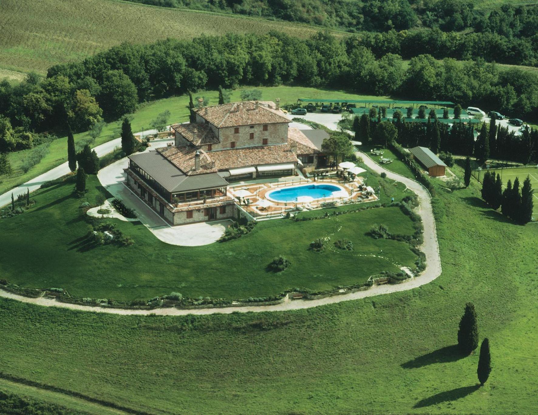 Relais Todini - Residenza D'Epoca - Luxury Historic House Hotell Exteriör bild