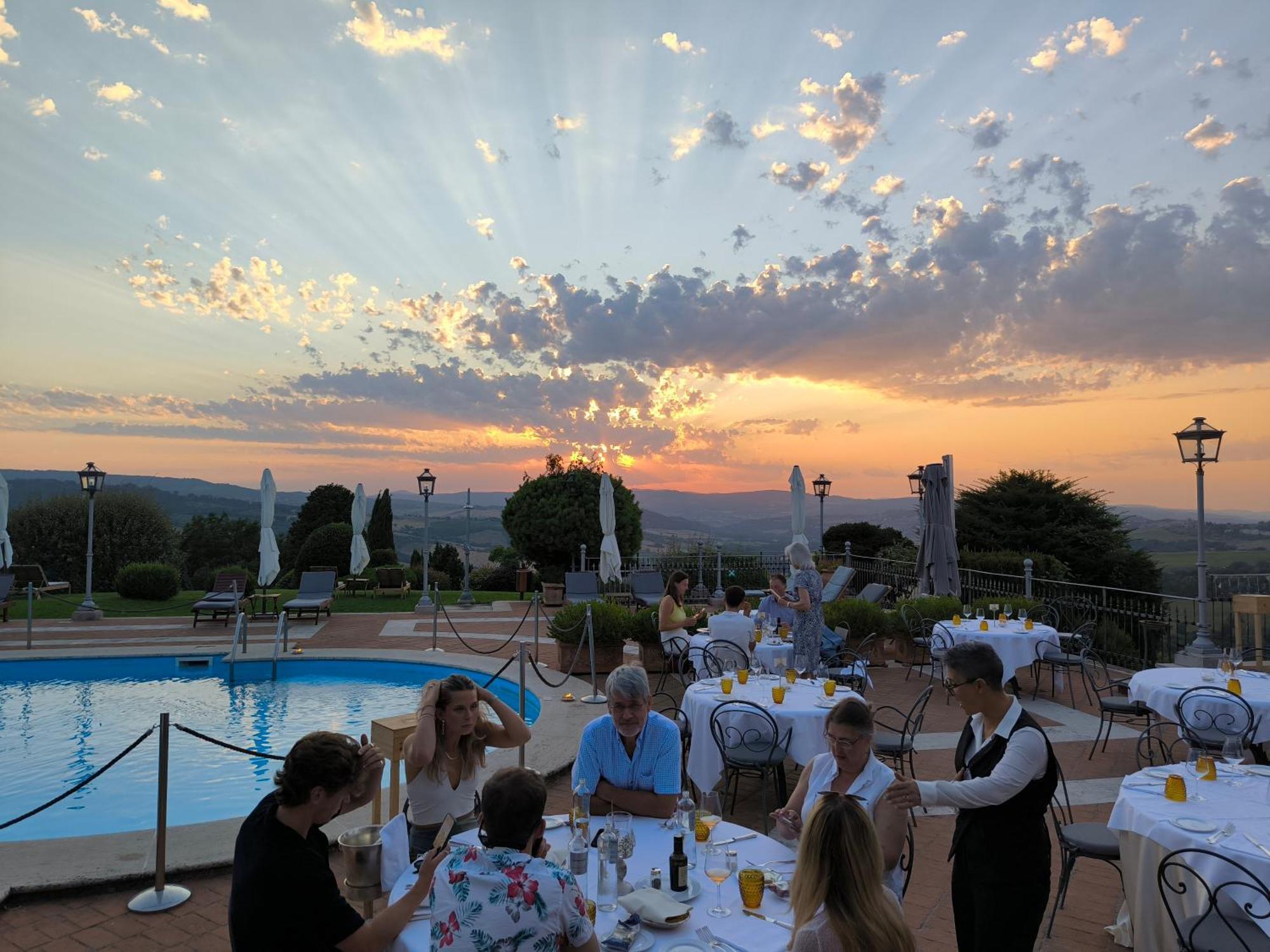 Relais Todini - Residenza D'Epoca - Luxury Historic House Hotell Exteriör bild